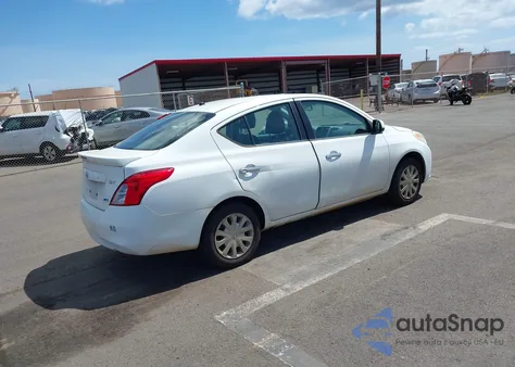 2013 Nissan Versa 1.6 Sv from USA, damaged, VIN 3N1CN7AP1DL834504